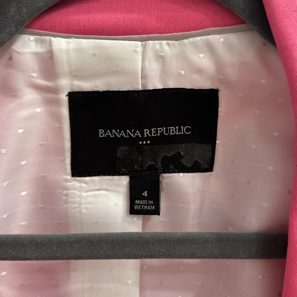 Banana Republic Hot Pink Blazer - Picture 5 of 5